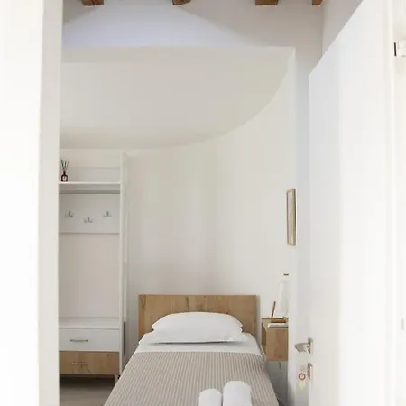 Guest house Old Olive 4*