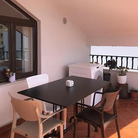 Old Olive Affittacamere Tirana